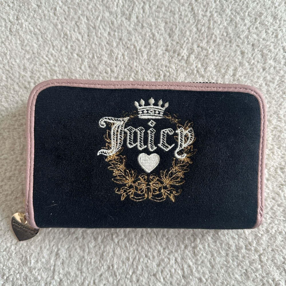 Juicy Couture Black and Pink Key Holder